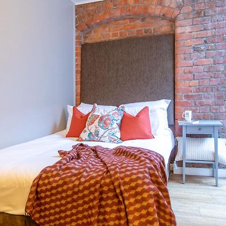 Апарт отель High Street Town House Манчестер Экстерьер фото