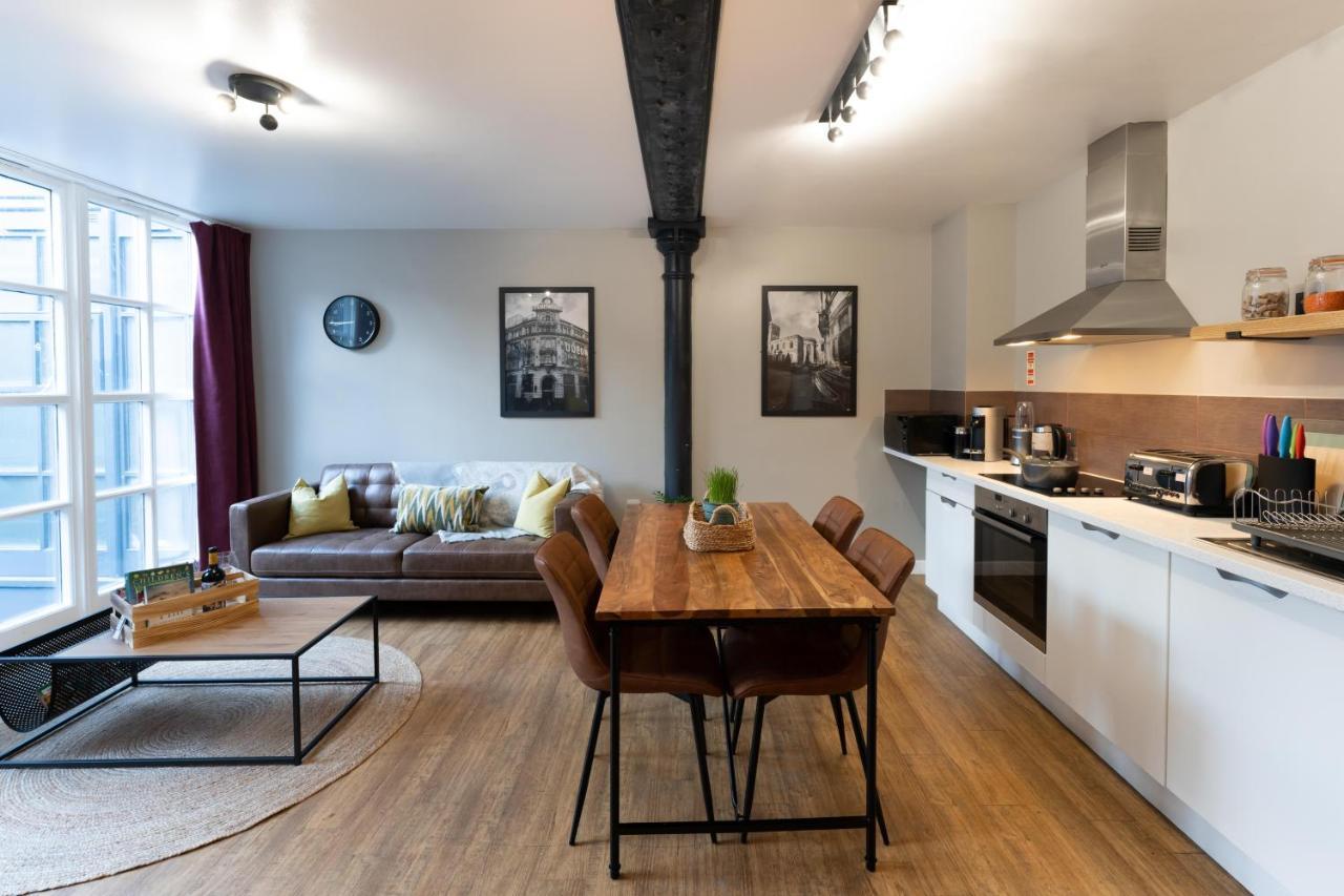 Апарт отель High Street Town House Манчестер Экстерьер фото