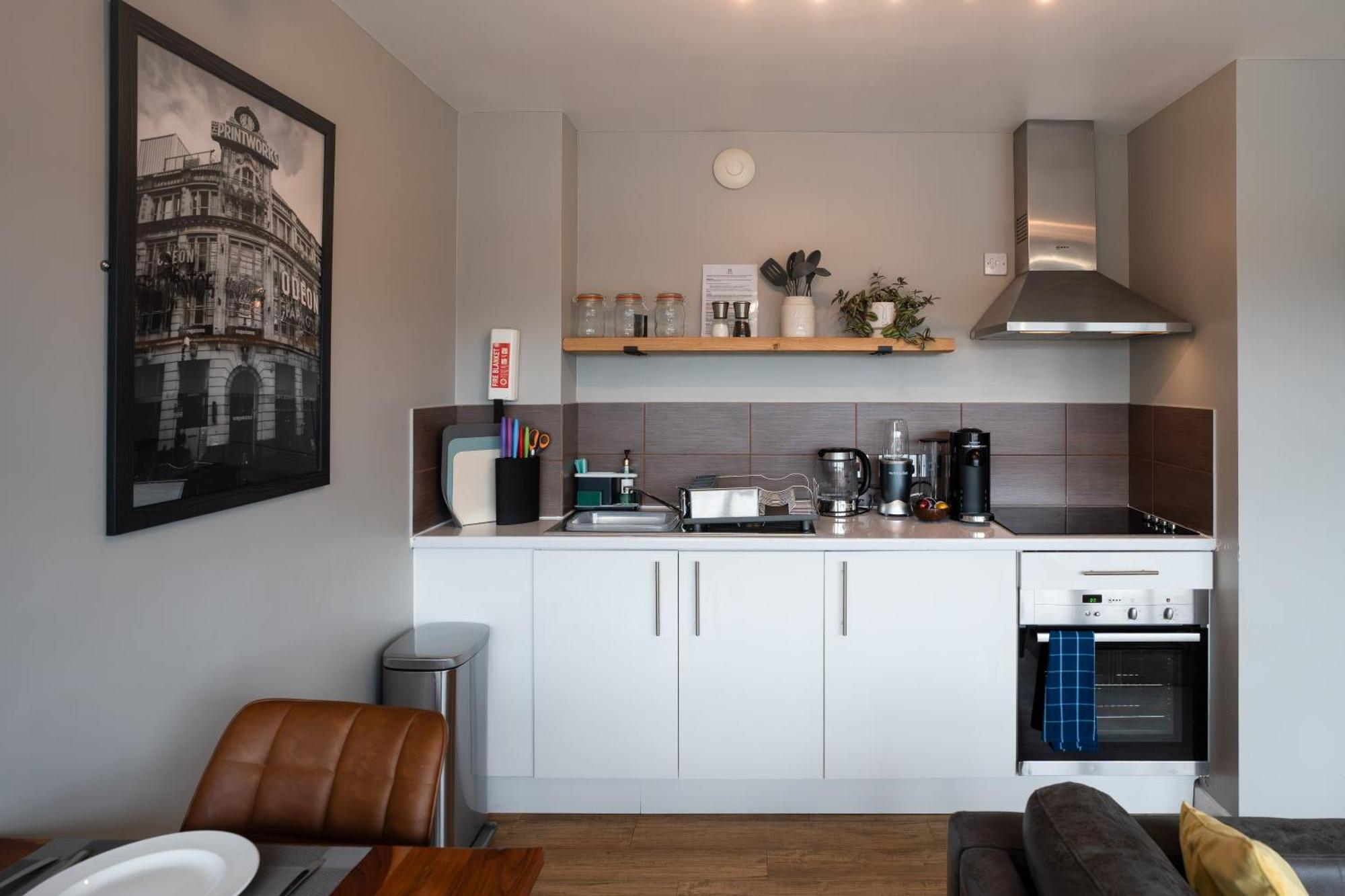 Апарт отель High Street Town House Манчестер Экстерьер фото