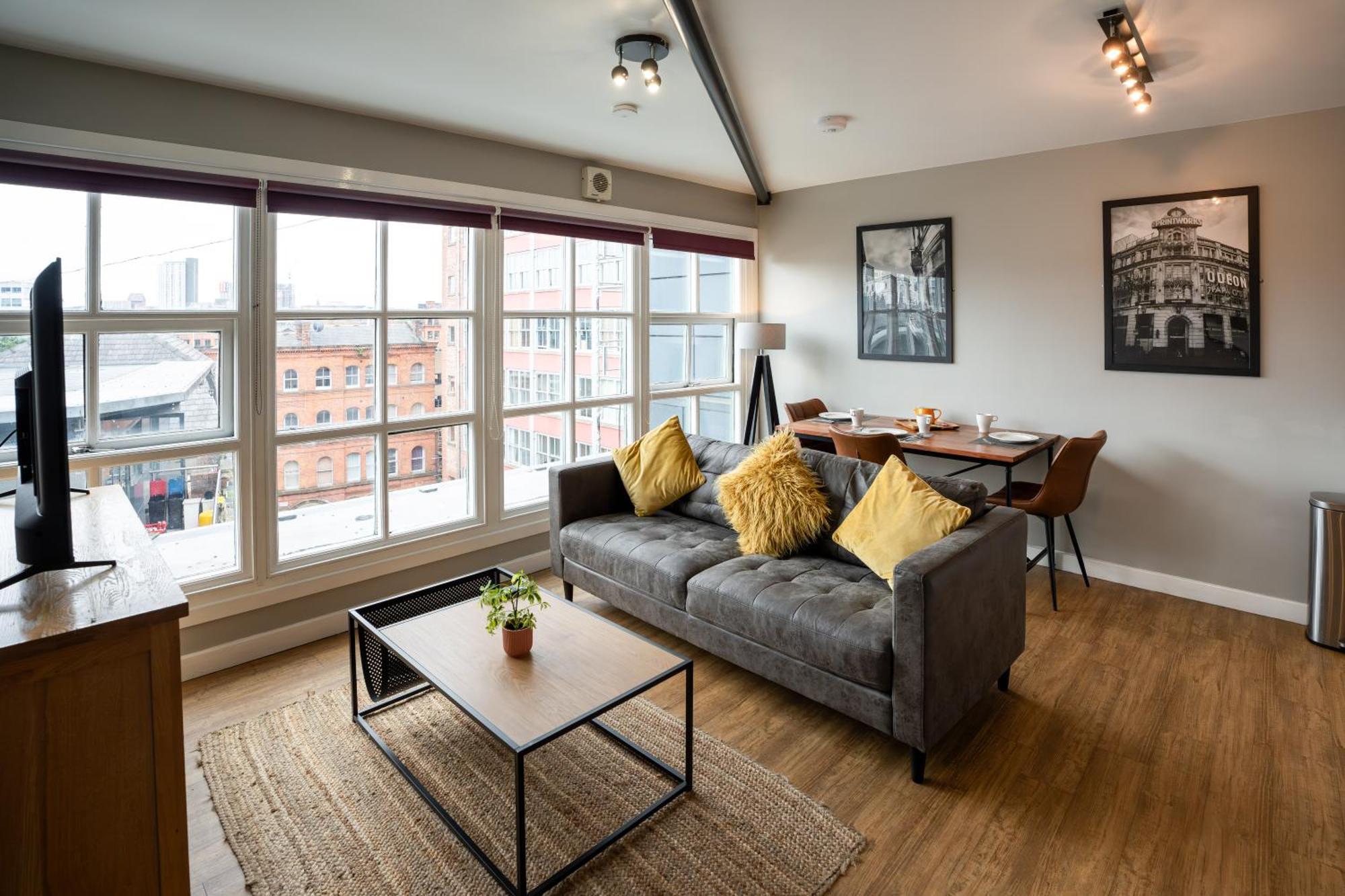Апарт отель High Street Town House Манчестер Экстерьер фото