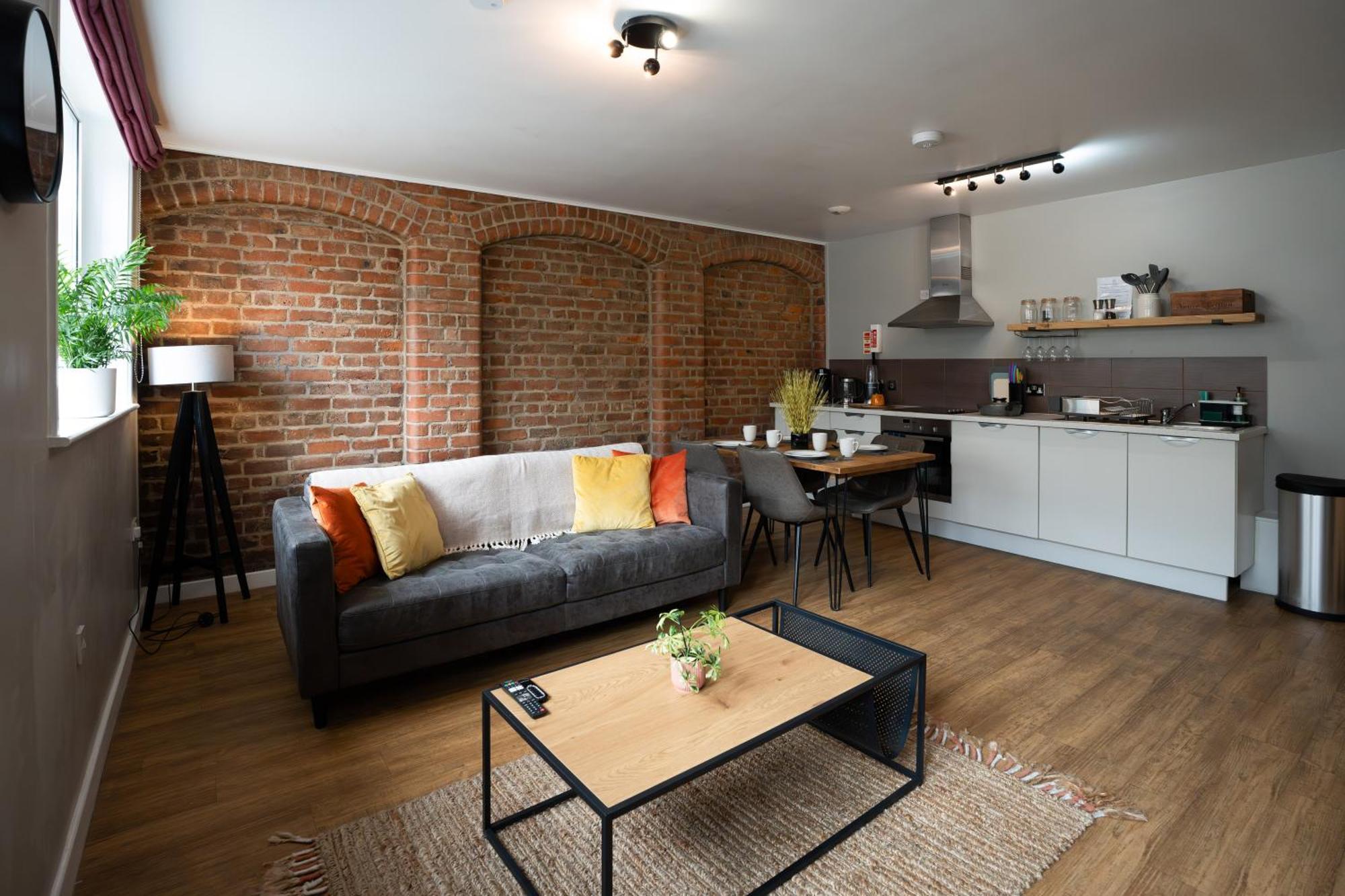 Апарт отель High Street Town House Манчестер Экстерьер фото