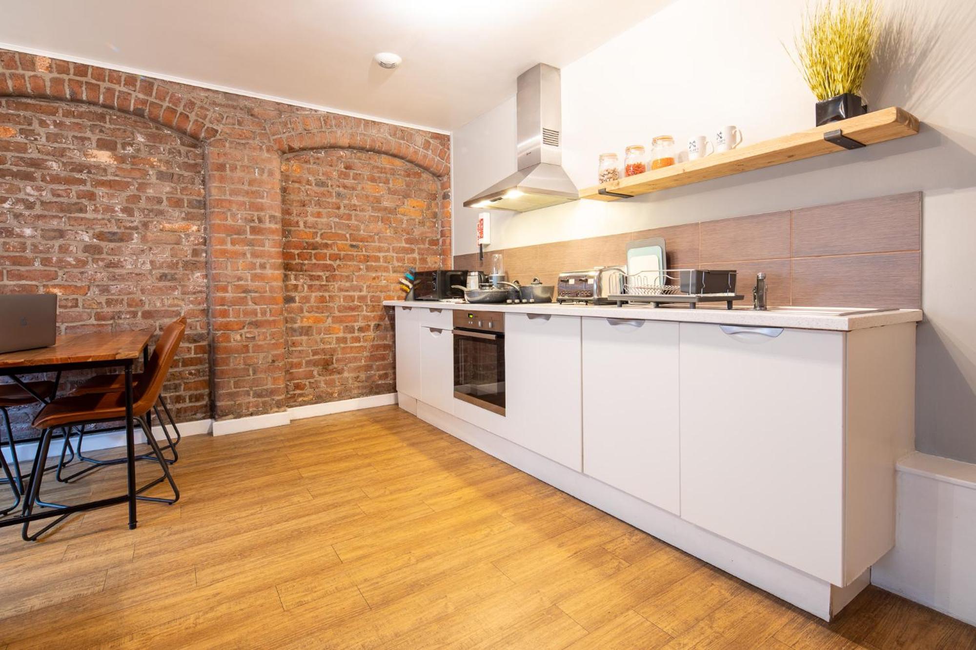Апарт отель High Street Town House Манчестер Экстерьер фото